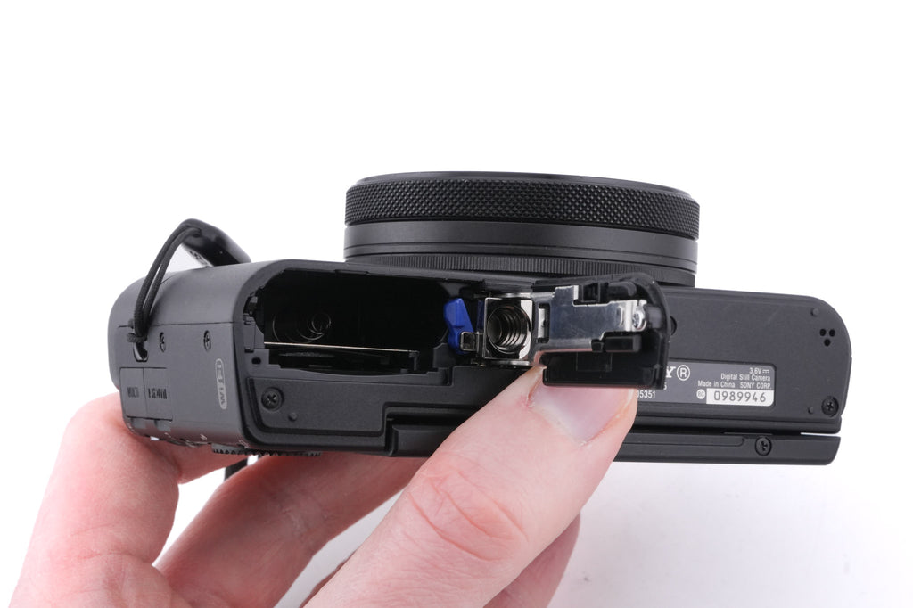 Sony Cyber-Shot DSC-RX100 V