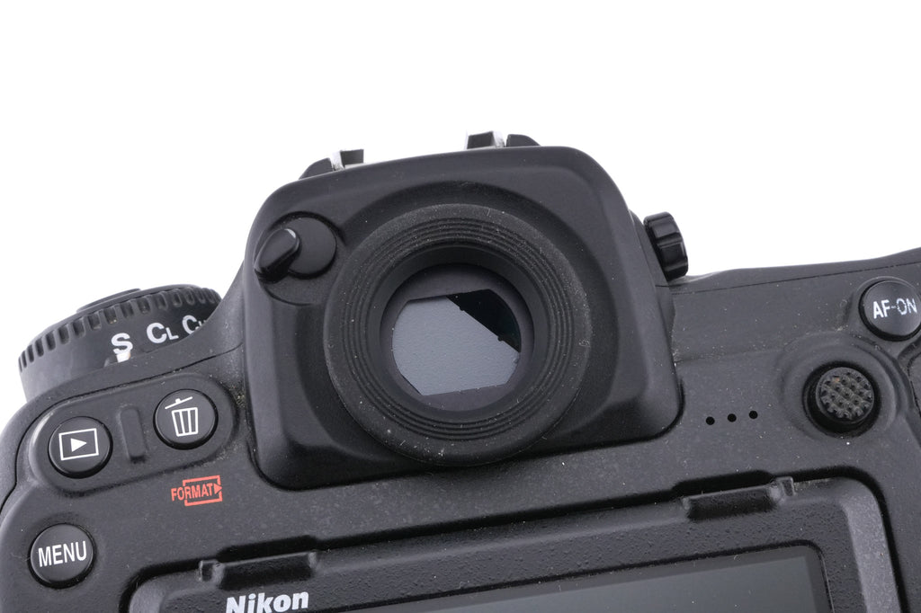 Nikon D500