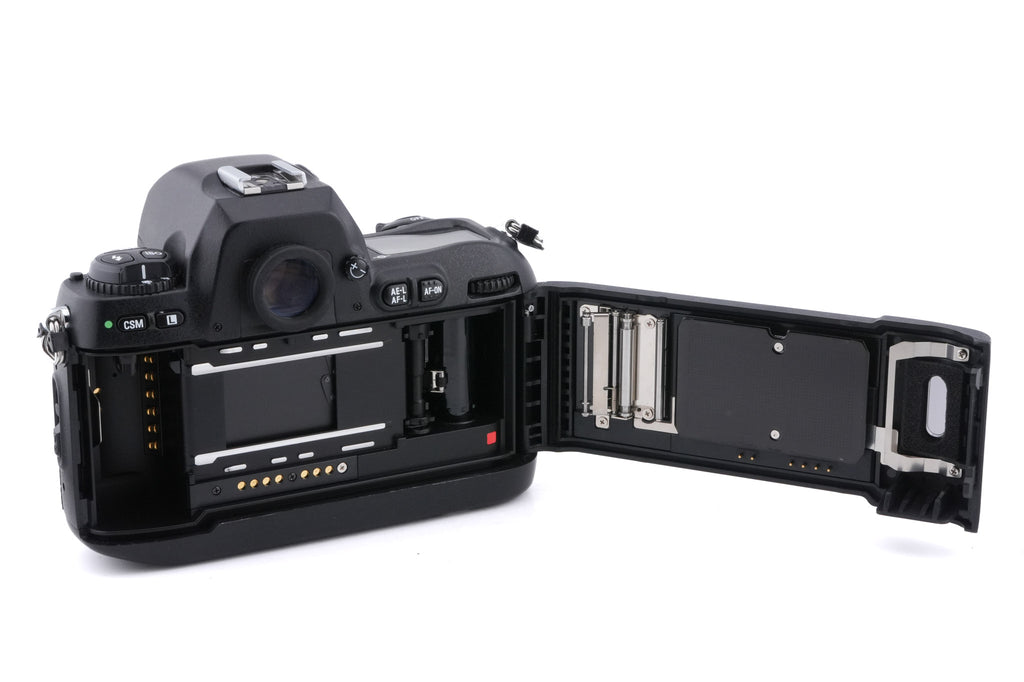 Nikon F100