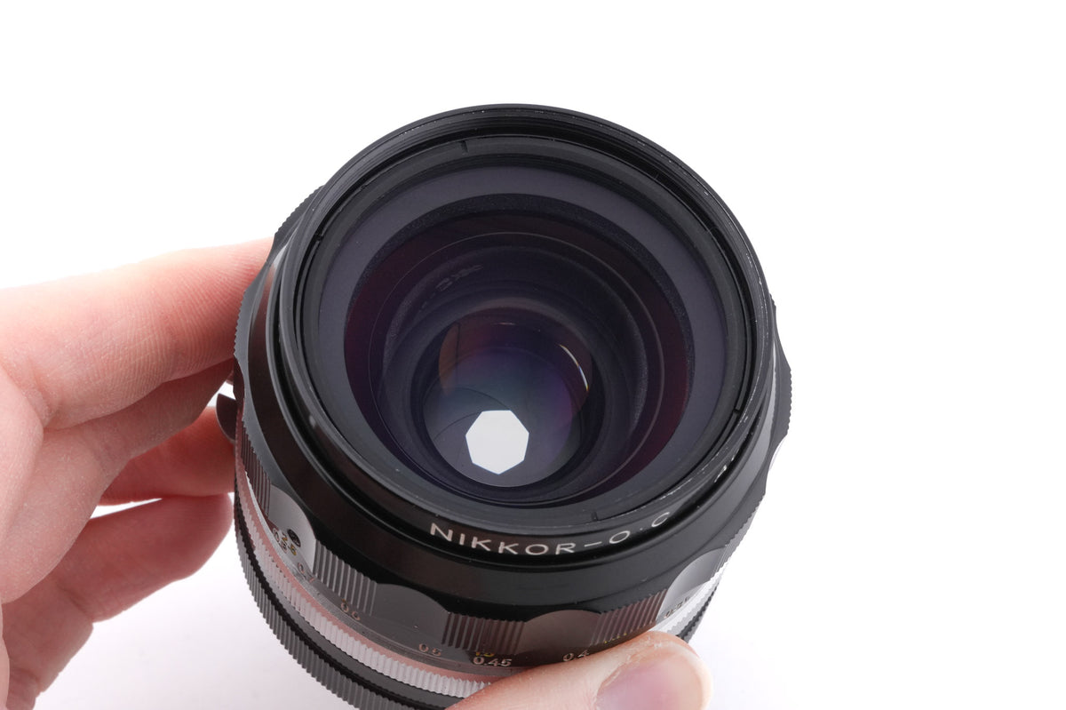 Nikon 35mm f2 Nikkor-O.C Auto Pre-AI