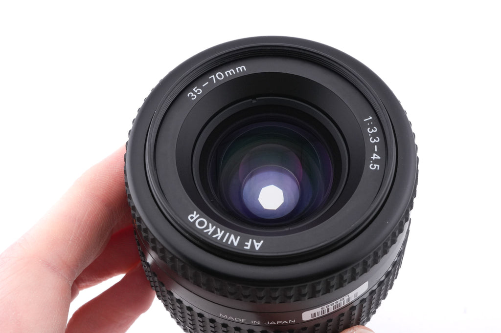 Nikon 35-70mm f3.3-4.5 AF Nikkor II