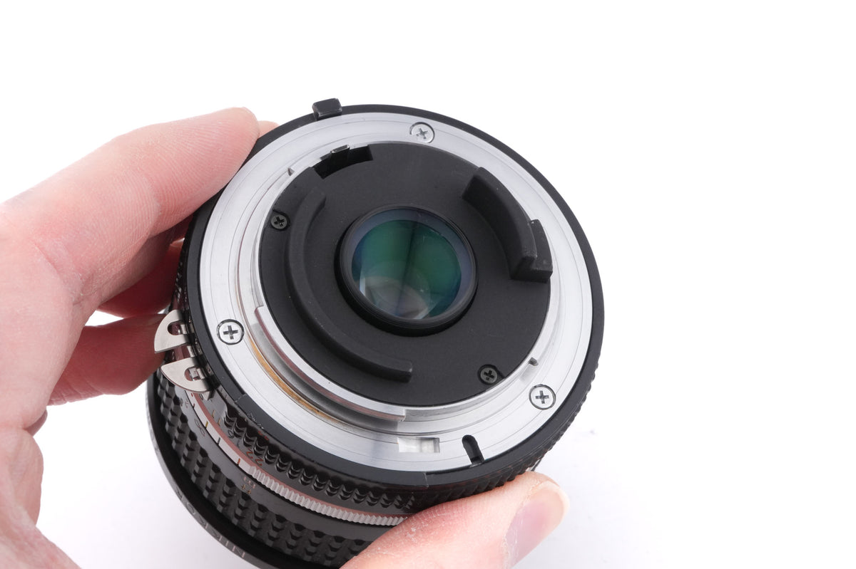 Nikon 20mm f2.8 Nikkor AI-S