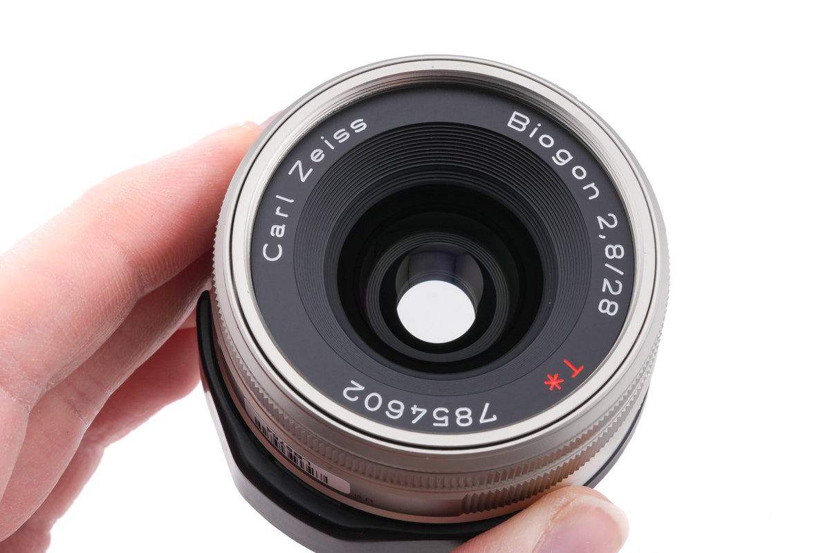 Carl Zeiss 28mm f2.8 Biogon T*