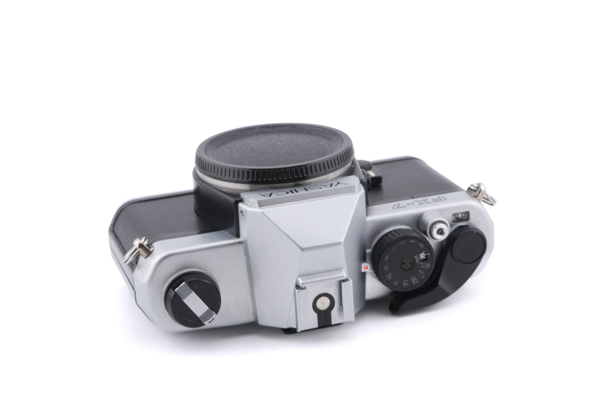 Yashica FX-7