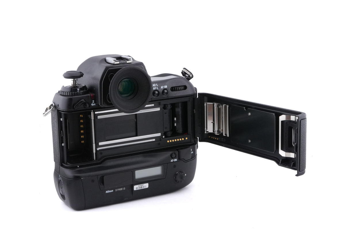 Nikon F5