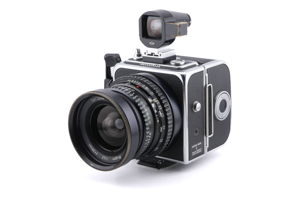 Hasselblad Super Wide C (SWC) (Silver, 10049) + SWC Viewfinder (52035/TISOC) + A12 Film Magazine (Silver, 30074)