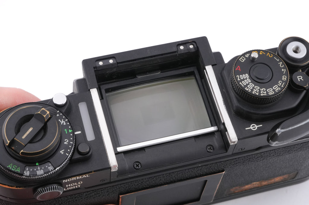 Canon New F-1