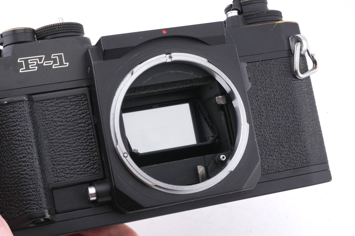 Canon New F-1