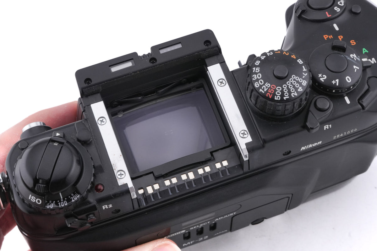 Nikon F4