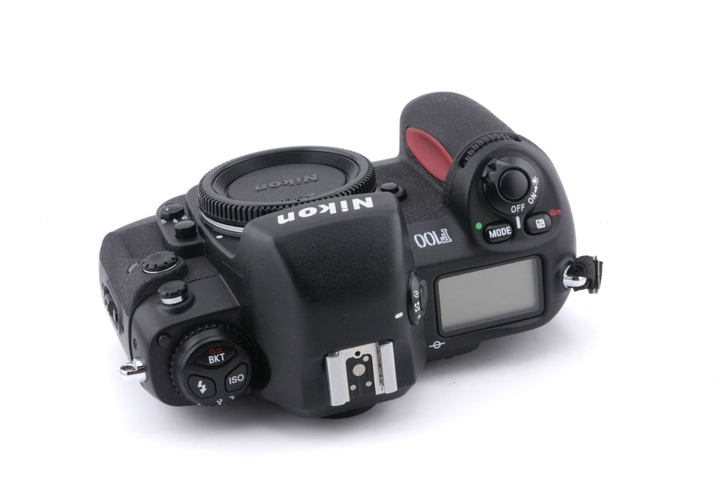 Nikon F100