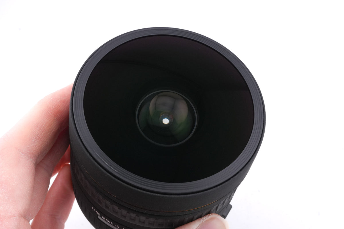Sigma 8mm f3.5 EX DG Fisheye