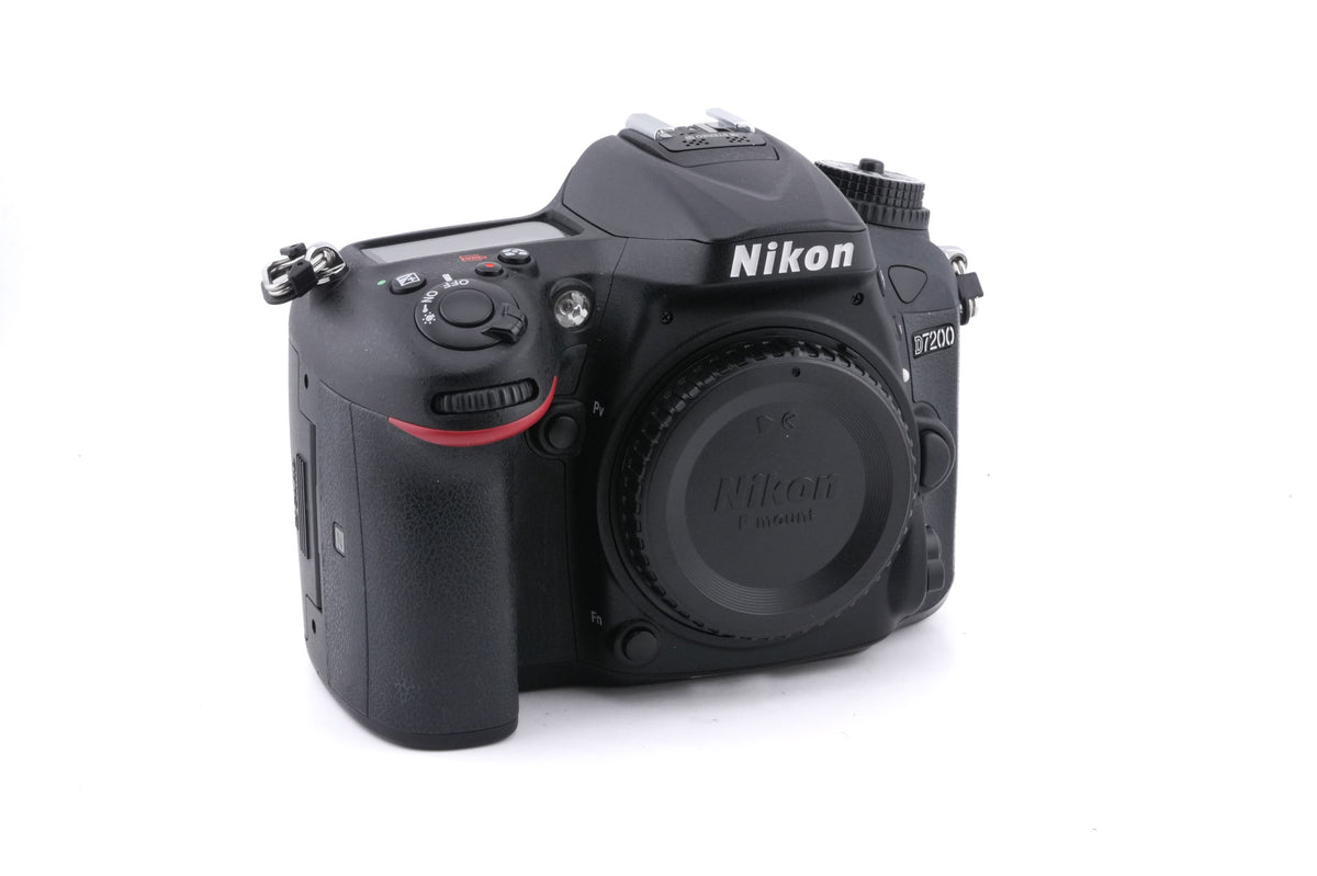 Nikon D7200