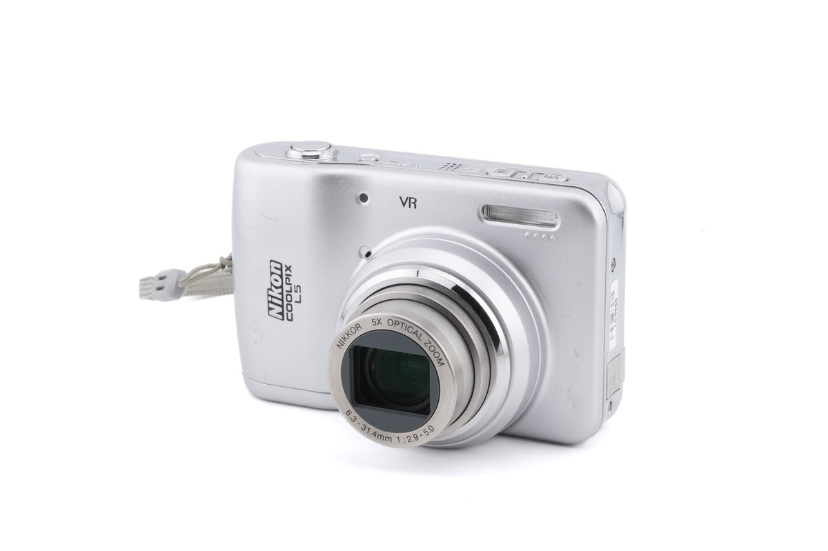 Nikon Coolpix L5