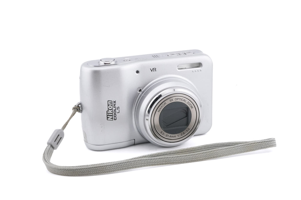 Nikon Coolpix L5