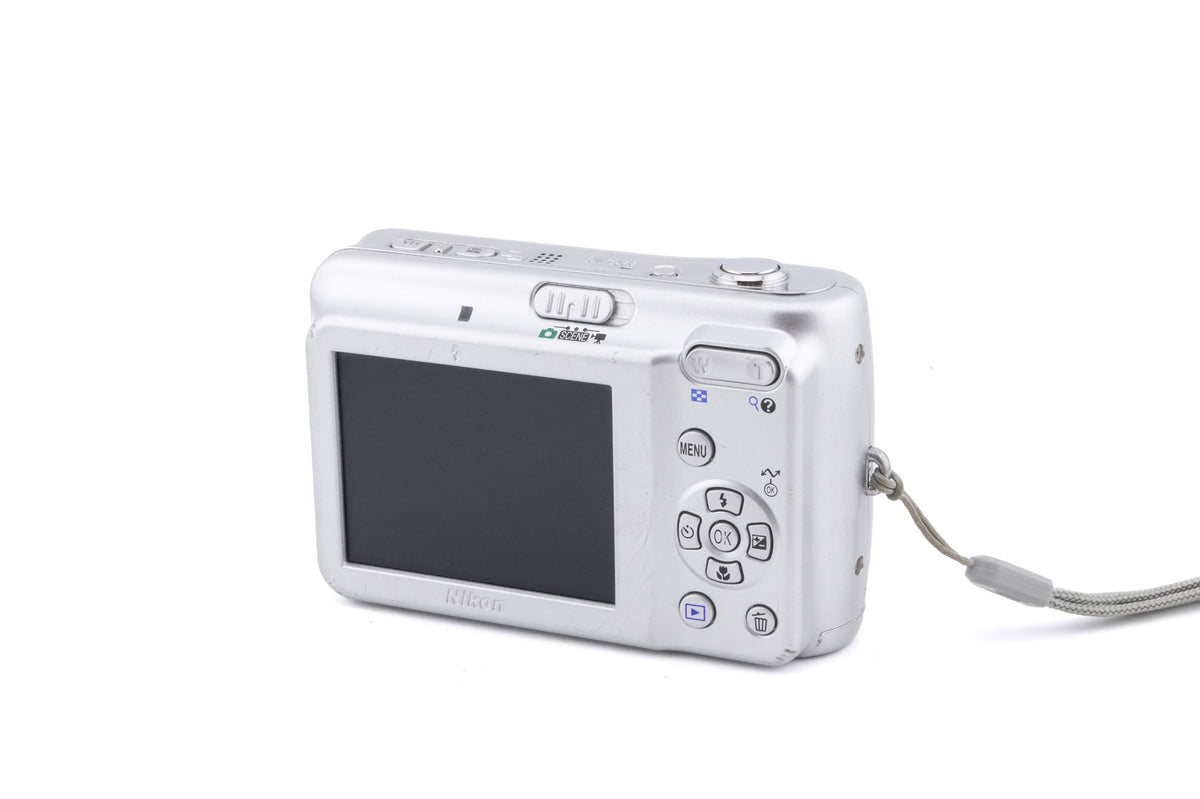 Nikon Coolpix L5