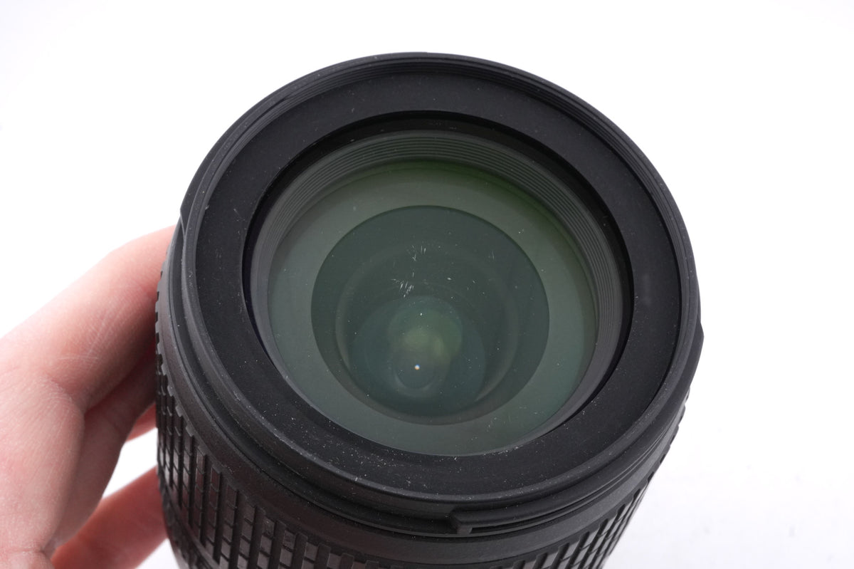 Nikon 18-105mm f3.5-5.6 AF-S Nikkor G ED VR