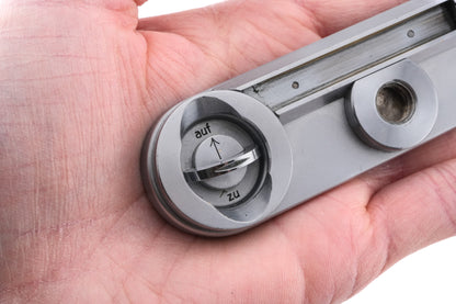 Leica Rapid-Winder Base Plate (Silver, SCNOO)