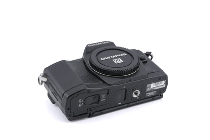 Olympus OM-D E-M5