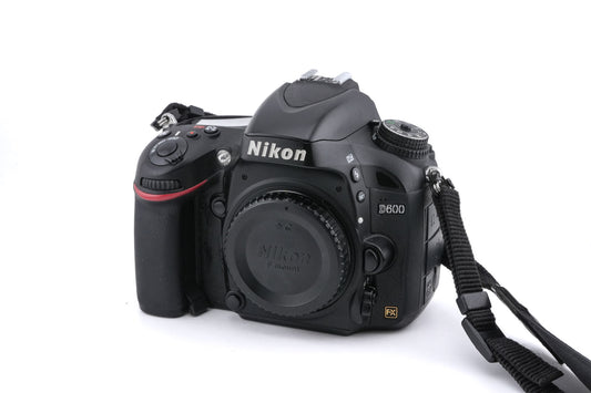 Nikon D600