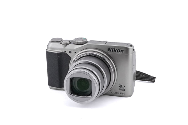 Nikon Coolpix S9900 – Kamerastore