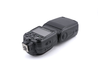 Nikon SB-910 Speedlight