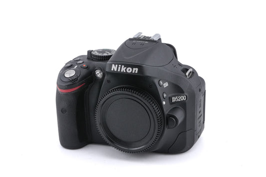 Nikon D5200