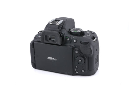 Nikon D5200