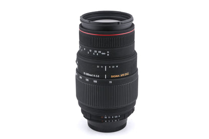 Sigma 70-300mm f4-5.6 APO DG Macro