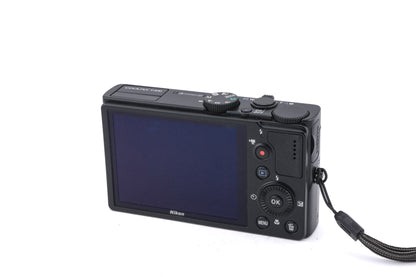 Nikon Coolpix P300