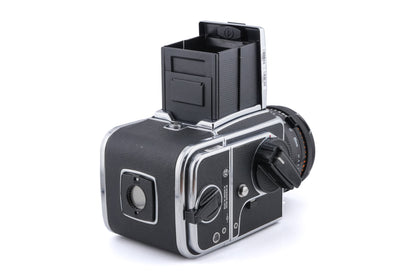 Hasselblad 500C/M (Silver, 10026) + Waist Level Finder (New / Chrome, 42315) + A12N Film Magazine + 80mm f2.8 Planar T* CF (20029) + Standard Focusing Screen (42161)