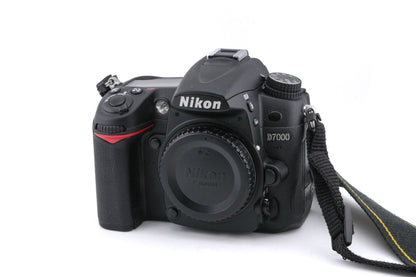 Nikon D7000