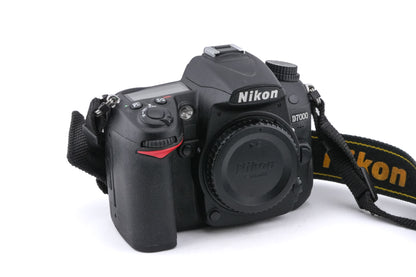 Nikon D7000