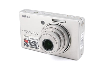 Nikon Coolpix S500