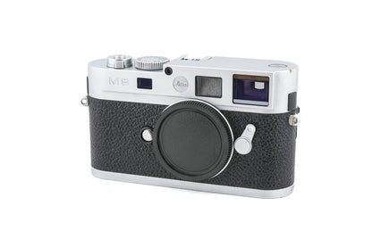 Leica M8