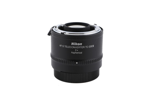 Nikon TC-20E III 2x AF-S Teleconverter