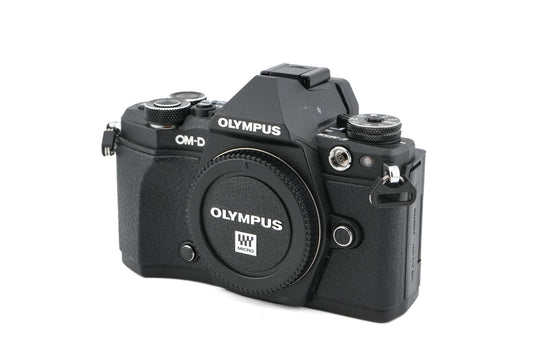 Olympus OM-D E-M5 Mark II