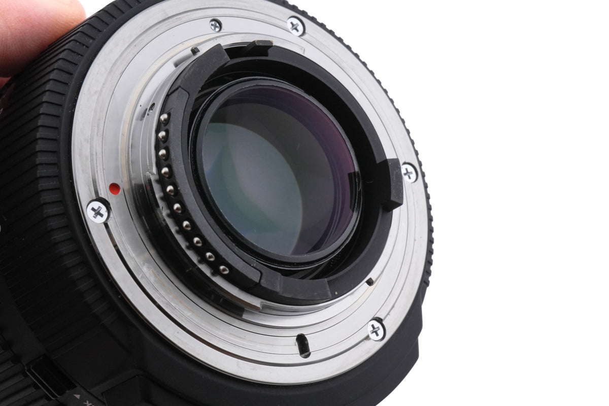 Sigma 17-50mm f2.8 EX DC OS HSM