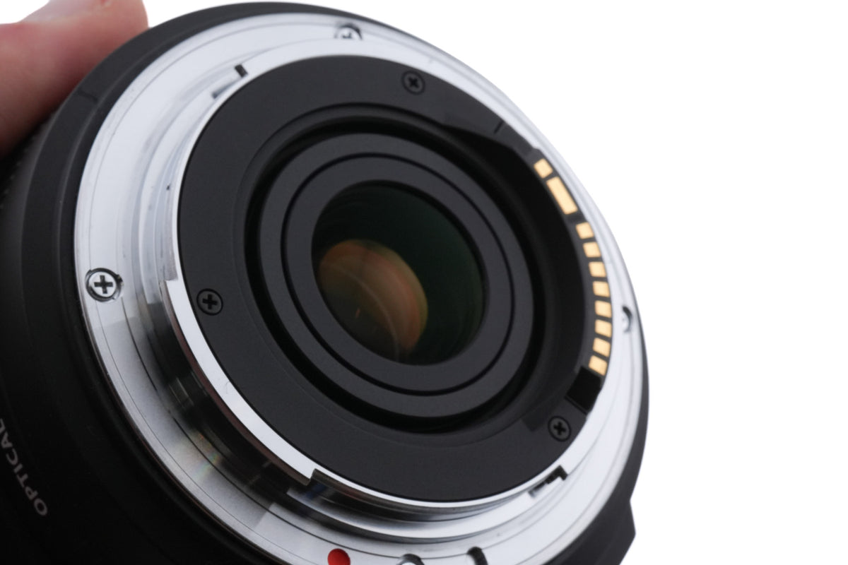Sigma 18-200mm f3.5-6.3 DC OS