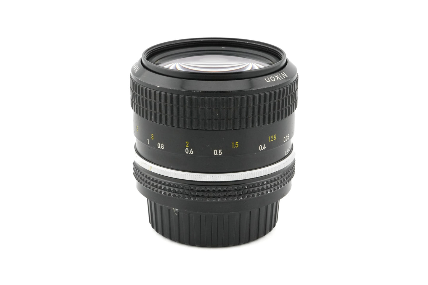 Nikon 35mm f2 Nikkor Pre-AI