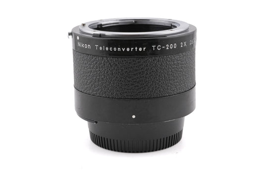 Nikon TC-200 2x Teleconverter