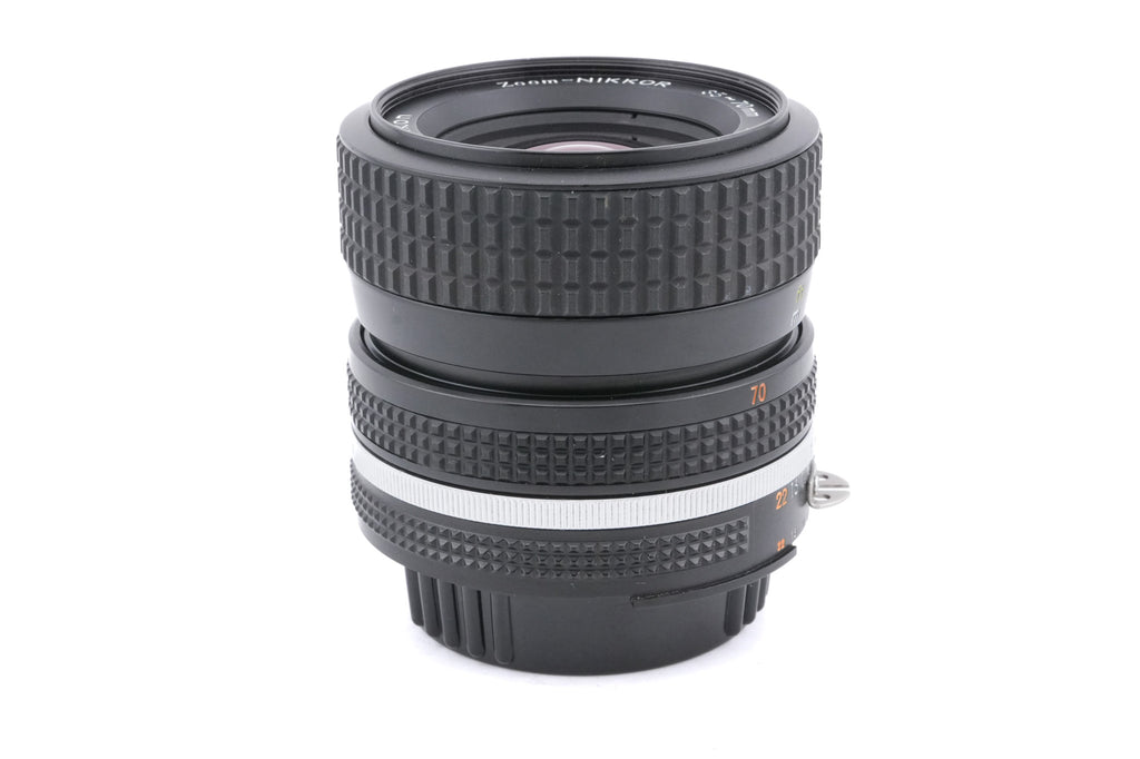Nikon 35-70mm f3.3-4.5 Zoom-Nikkor AI-S
