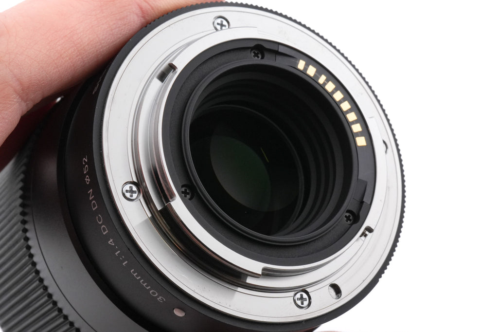 Sigma 30mm f1.4 DC DN Contemporary