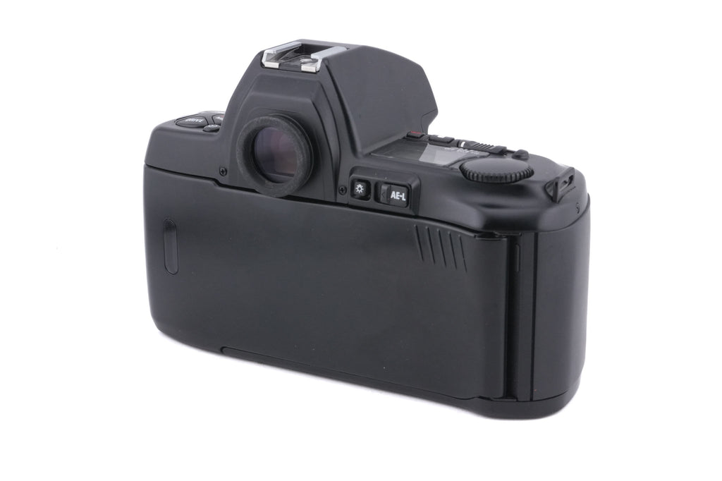 Nikon F-801s