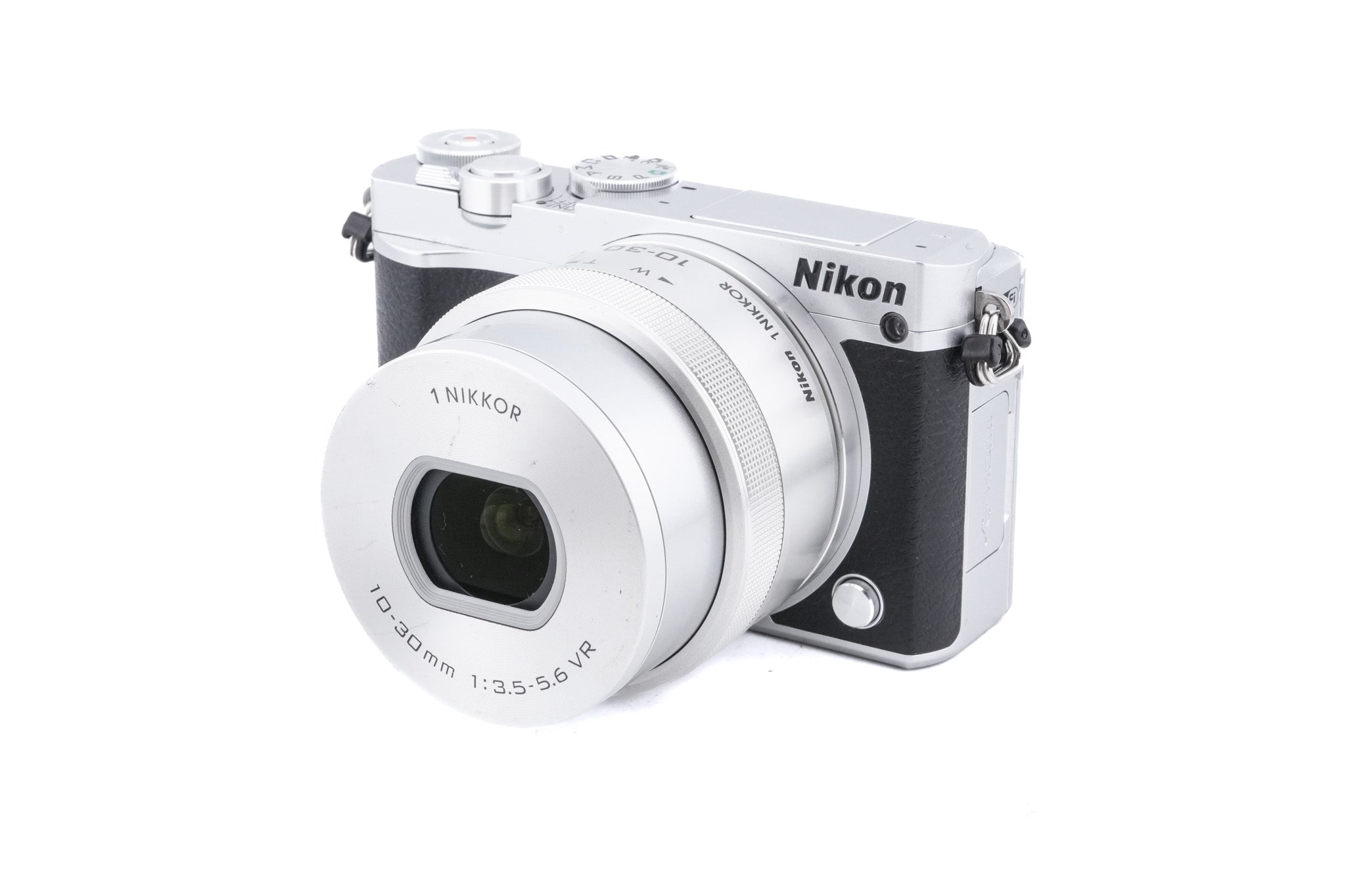 Nikon 1 J5 + 10-30mm f3.5-5.6 VR Nikkor 1 – Kamerastore