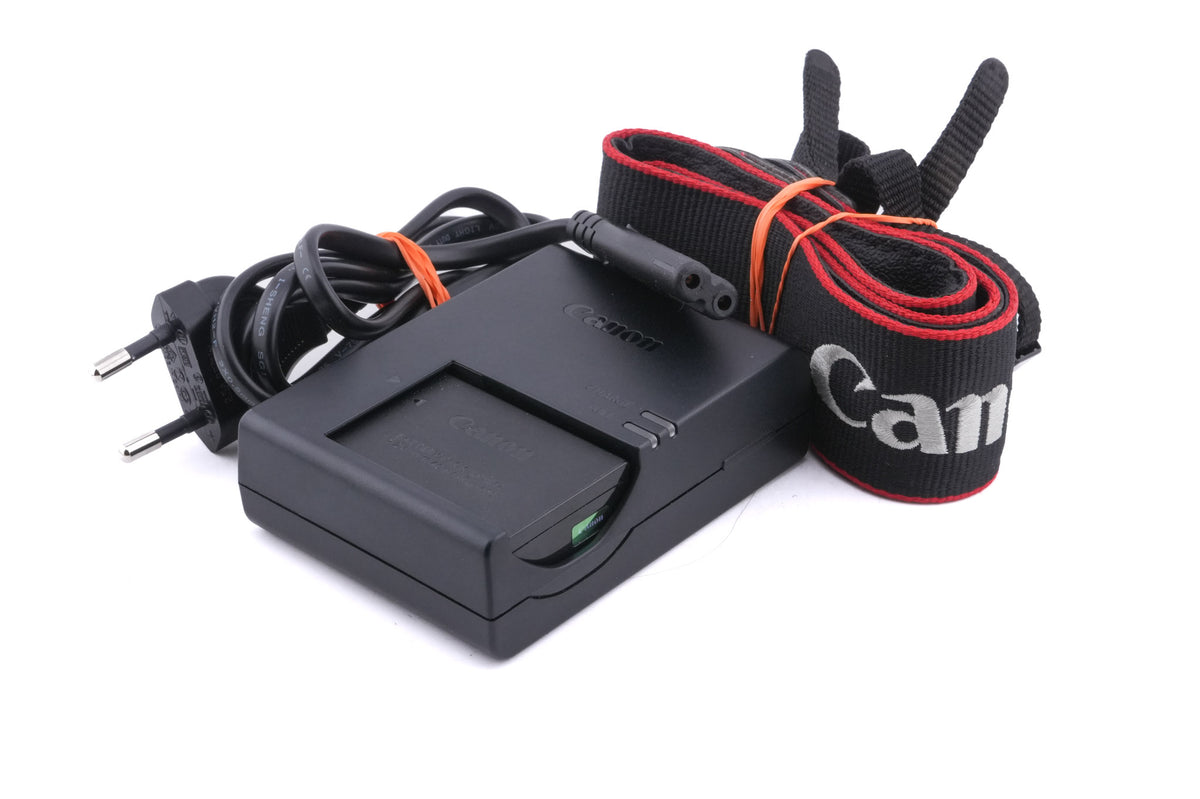 Canon EOS 77D