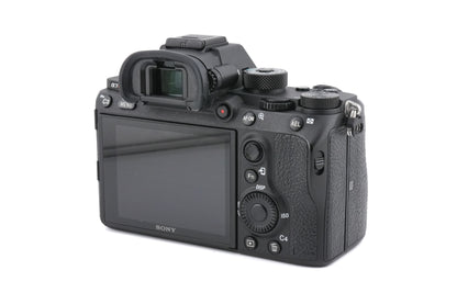 Sony A7R III