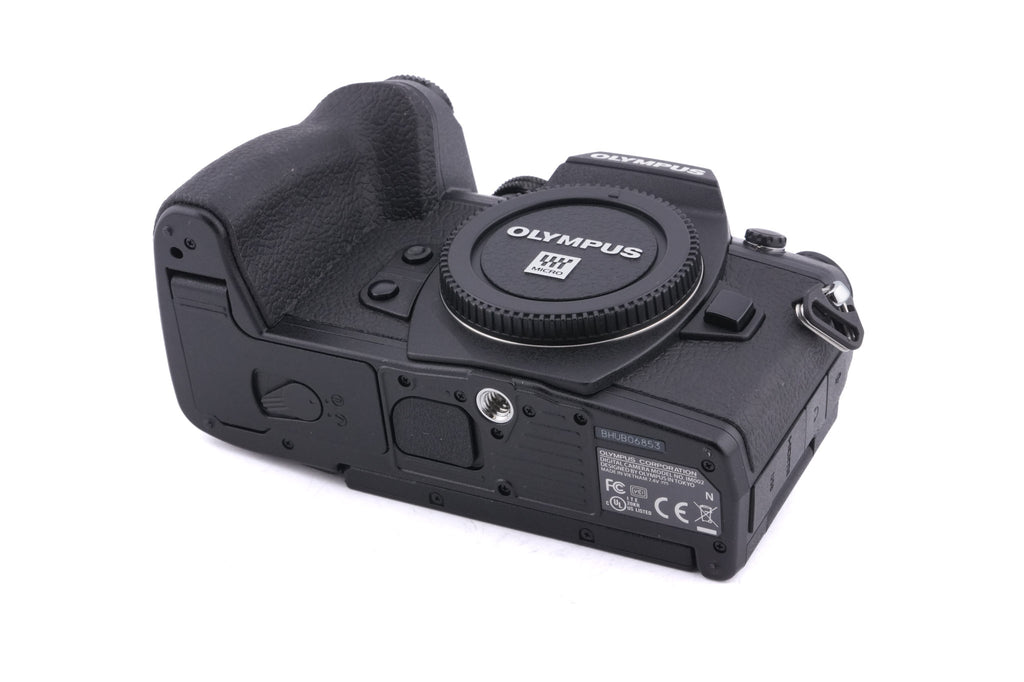 Olympus OM-D E-M1 Mark II