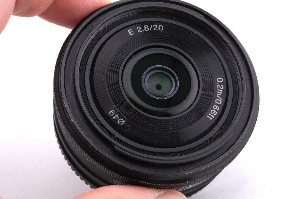 Sony 20mm f2.8 (SEL20F28)