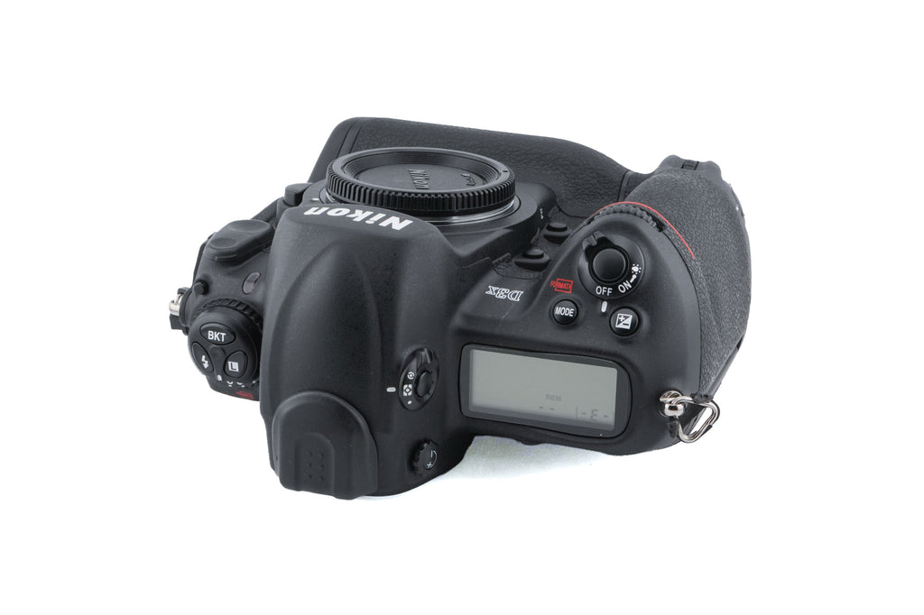 Nikon D3X