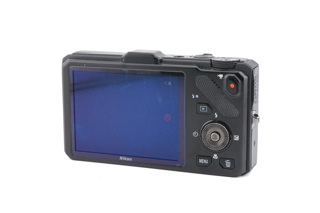 Nikon Coolpix S9300